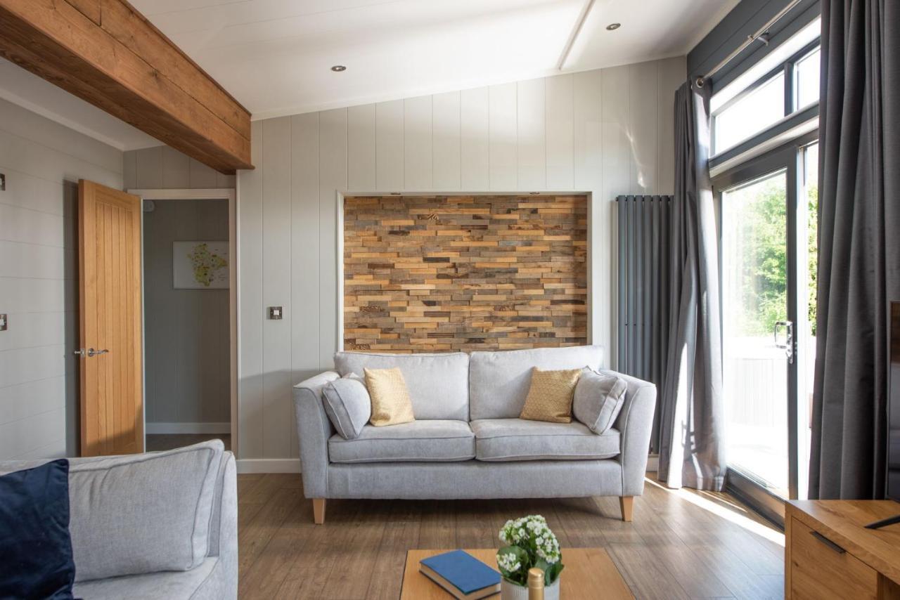 Primrose Lodge, 25 Roadford Lake Lodges Lifton Exteriör bild
