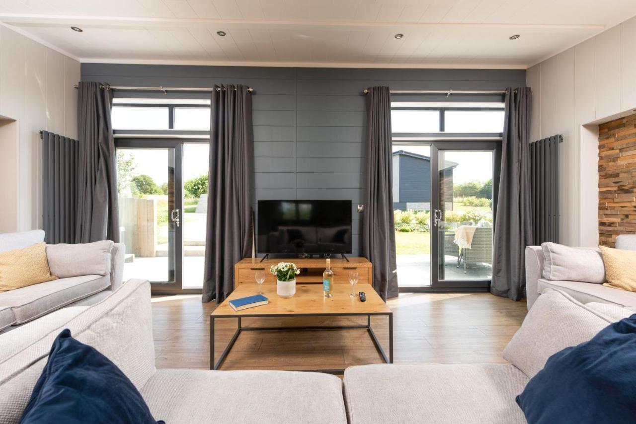 Primrose Lodge, 25 Roadford Lake Lodges Lifton Exteriör bild